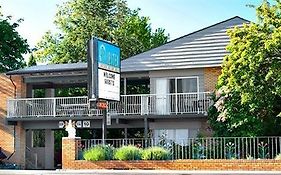 Okanagan Lakefront Resort